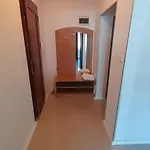 Apartment 2 Gallery With Poolview *