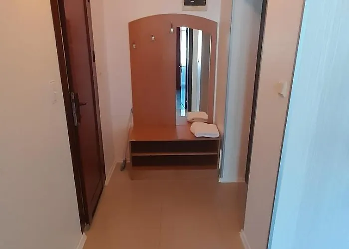 Apartament 2 Gallery With Poolview *